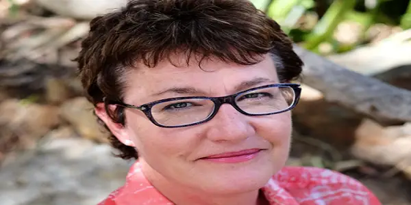 when book victoria laurie when book victoria laurie