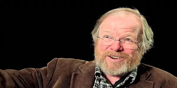 Bill Bryson Books In Order - How To Read Bill Bryson's Books?