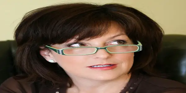 Robyn Peterman Books In Order - How To Read Robyn Peterman's Books? Robyn Peterman