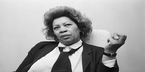 Toni Morrison Books In Order - How To Read Toni Morrison's Books? Toni Morrison