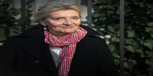 Elizabeth Strout Books In Order - How To Read Elizabeth Strout's Books? Elizabeth Strout