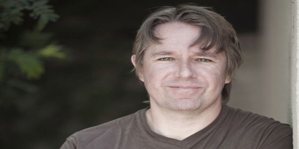 Alastair Reynolds