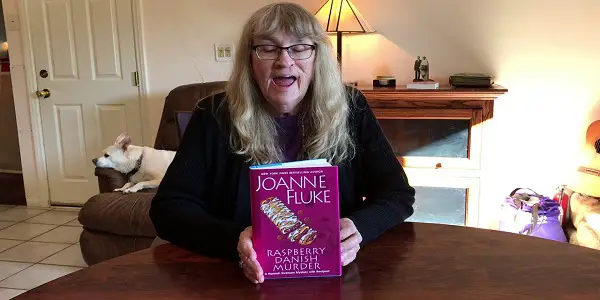 Joanne Fluke Books In Order - How To Read Joanne Fluke's Books?