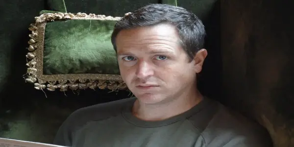 Hugh Howey Books In Order - How To Read Hugh Howey's Books? Hugh Howey
