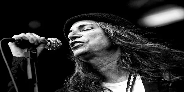 Patti Smith Books In Order - How To Read Patti Smith's Books? Patti Smith