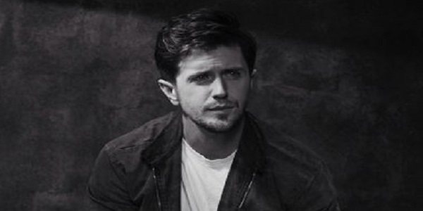 Pierce Brown Books In Order - How To Read Pierce Brown's Books? Pierce Brown