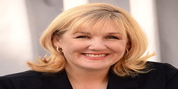Julie McElwain Books In Order - How To Read Julie McElwain's Books? Julie McElwain