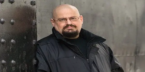 Charles Stross