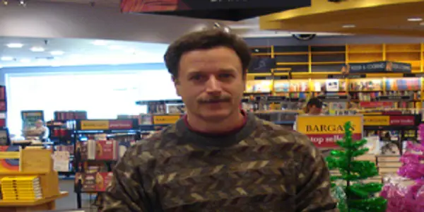 Michael J. Sullivan Books In Order - How To Read Michael J. Sullivan's Books? Michael J. Sullivan