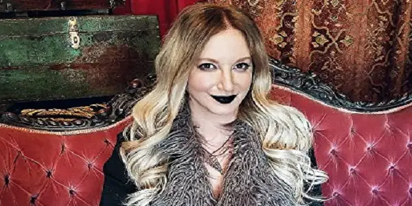 Leigh Bardugo Books In Order - How To Read Leigh Bardugo's Books? Leigh Bardugo